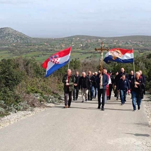 aea060e0-7286-4c3f-8ee9-e0bcb42e3d57