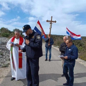 b168f867-a770-490b-841b-07fe448d5c5a