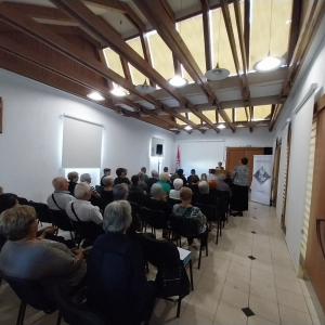 a51bda18-f8d4-4474-ad49-8eb509ca024a