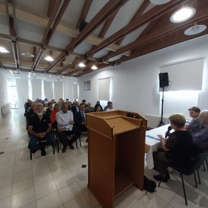 e12fee58-4b5e-4890-b47b-f3c96b177f2a