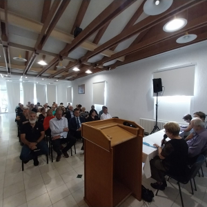 e958f9ff-bb28-411a-b8c4-8237e4e3e36f