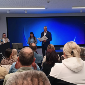 ed3a014f-02cc-4cc9-aa31-d5bff930c842