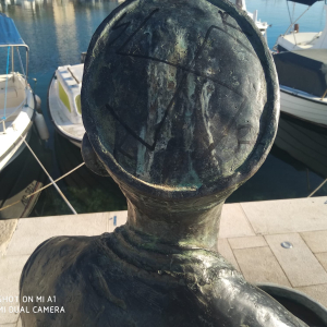 660816be-9833-4a3b-8c3c-6e92f821b337