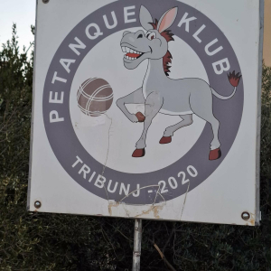 f0268fd3-8087-4064-aff0-1c81d220a1b3