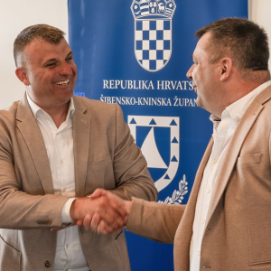 Potpis ugovora o gradnji s tvrtkom Reliance doo_1