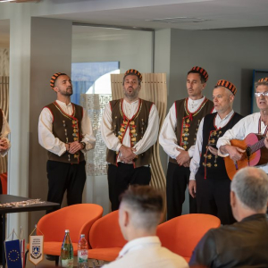 Vedranko Šikić Balara i Klapa Bunari_1