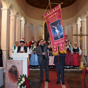 669586984_10235102982461496_1018323555105983259_n