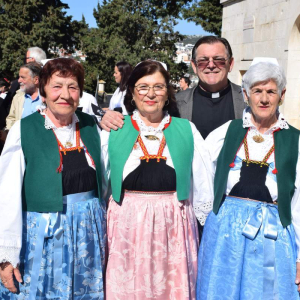 671061138_10235102760135938_2146053360739070717_n