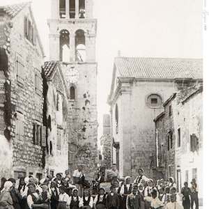 8-Bunar-gornji-Žene